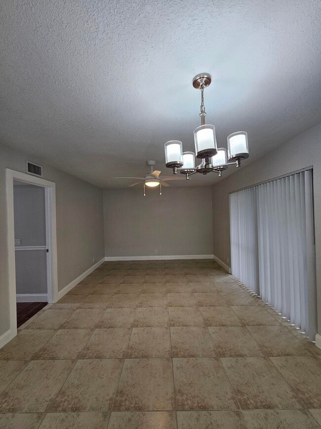 Photo - 1681 Balfour Point Dr Unidad A