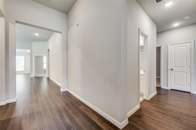 Photo - 4720 Bonfire Way