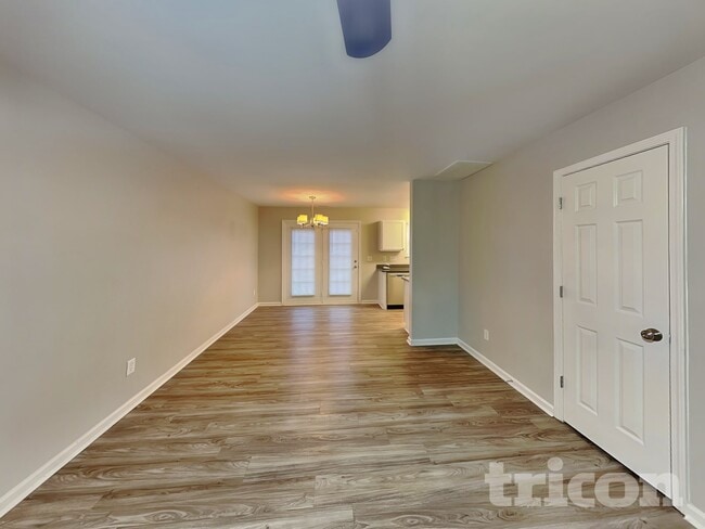 Photo - 1137 Vistalite Ln