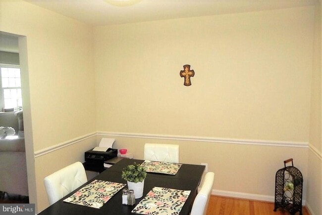 Photo - 2305 McGregor Ct