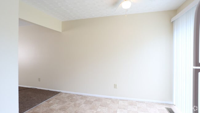 Dining Area - 2BR, 1.5BA - 896 SF