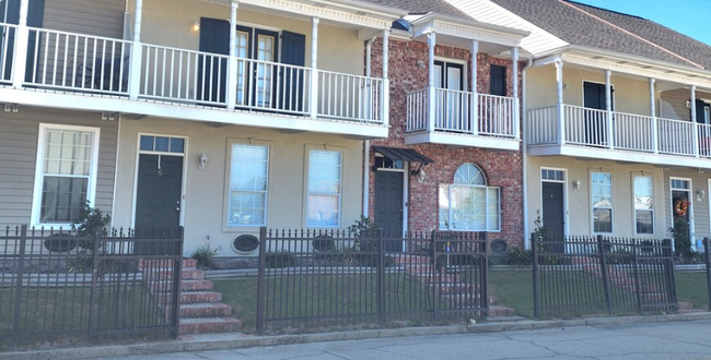 Photo - 149 Aspen Square Townhome