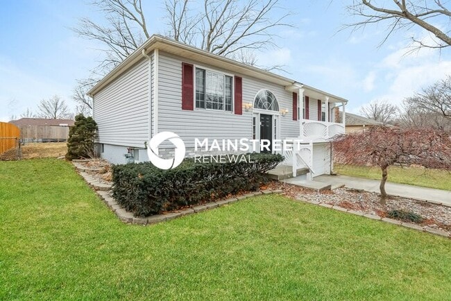 3 Bedroom Pet-Friendly Home in Blue Springs, MO with Main Street Renewal