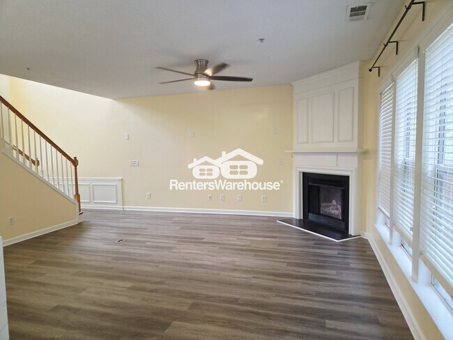 223 Regent Square