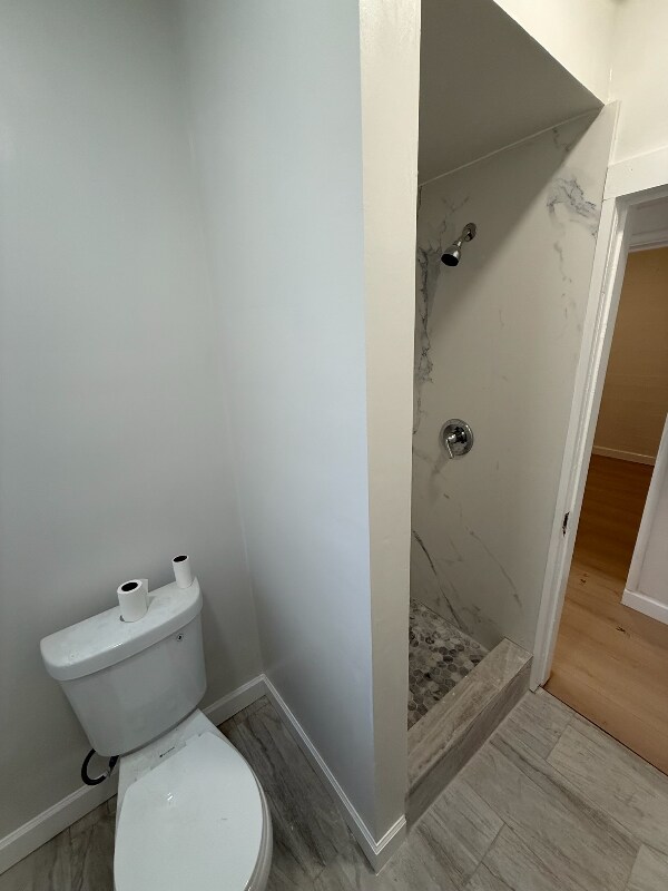 Photo - 1700 Le Roy Ave Unidad 2b1b