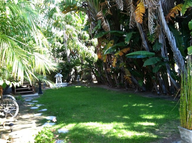 Photo - 2409 Ives Ln