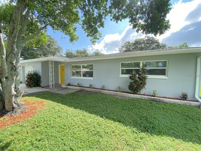 Photo - 201 S Fernwood Ave House