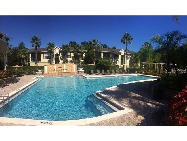 Photo - 10019 Courtney Palms Blvd Unidad 201