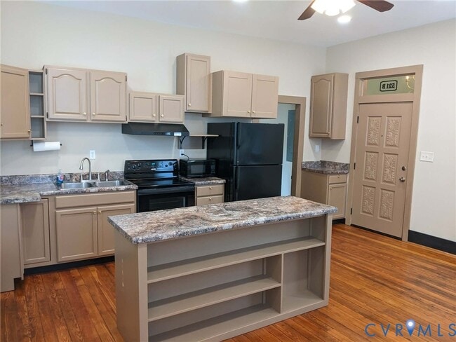 Building Photo - 519-521 Grove Ave Unit 521 B