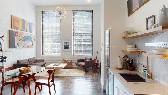 Photo - 920 Poeyfarre St Unidad 920 Poeyfarre #216