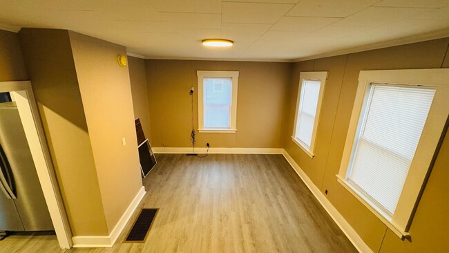 Photo - 7 Charles St