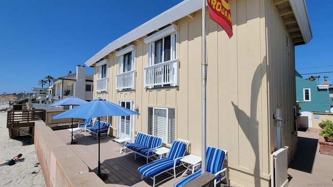 Photo - 2528 Ocean Front