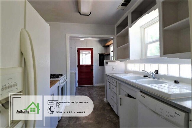 Photo - 841 South St