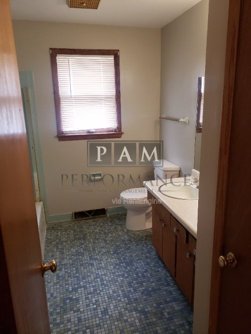 Photo - 1550 Augusta St