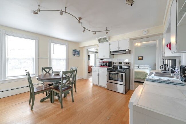 Photo - 396 Preble St Unidad Sun Splashed