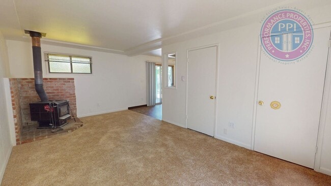 Photo - Beaumont - Prime Location! Great Floor-Plan, Fully Fenced Yard, Pet Friendly!!