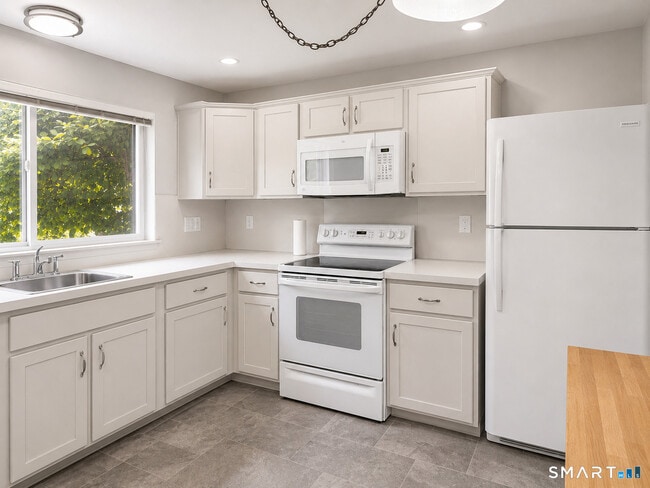 Photo - 29 Ledgebrook Dr Unidad 29