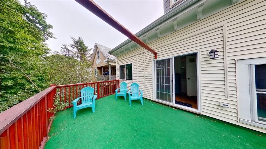 Photo - 60 Calumet St