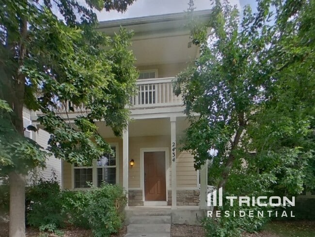 Building Photo - 2434 St Paul Dr Rental