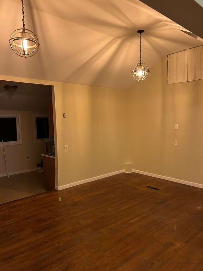 Photo - 53 Woodland Rd