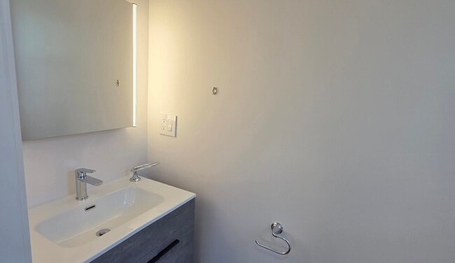 Photo - 2161 N Valley St