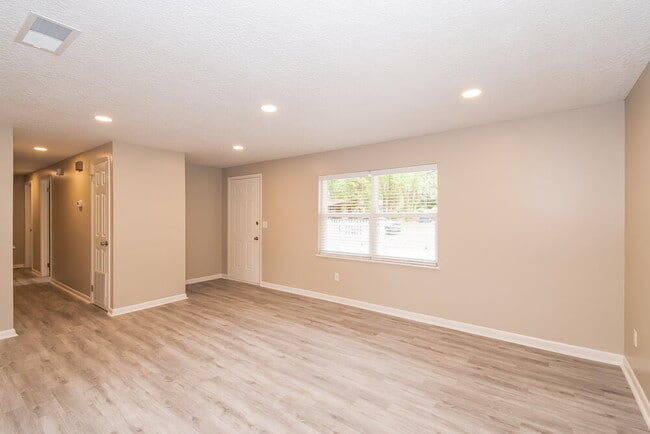 Photo - 4219 Pointe Haven Dr S