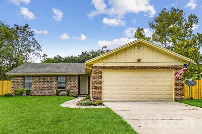 Building Photo - 2388 Kirkwall St