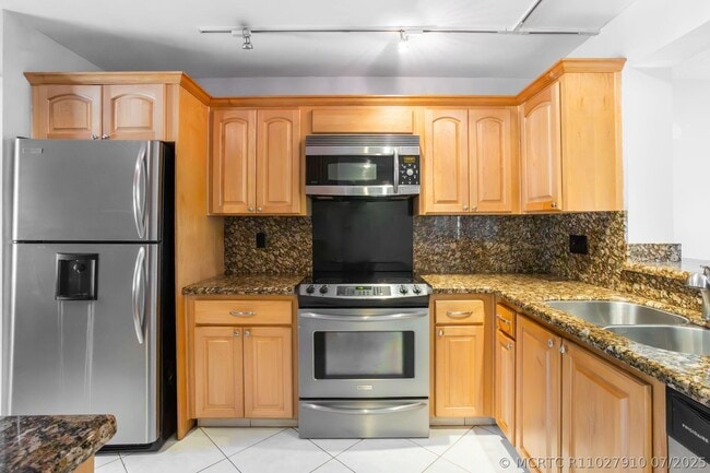 2900 SW 22nd Cir Unidad 221f