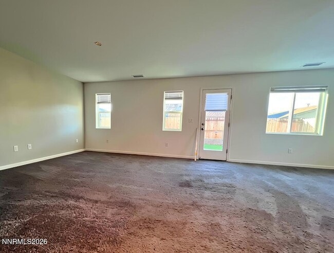 647 Osino Dr