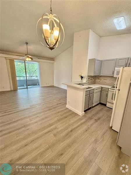 Building Photo - 741 Lyons Rd Unit 17207 Rental