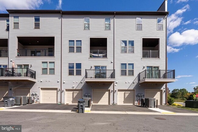 Photo - 13504 Innovation Station Lp