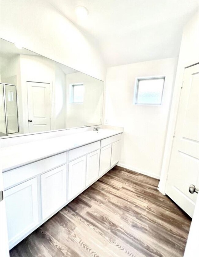 Photo - 22445 Mountain Pne Dr