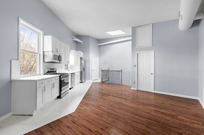 Photo - 1016 Paterson Plank Rd