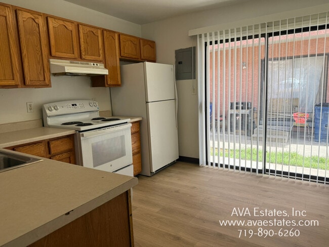 Photo - 1405 E 19th St