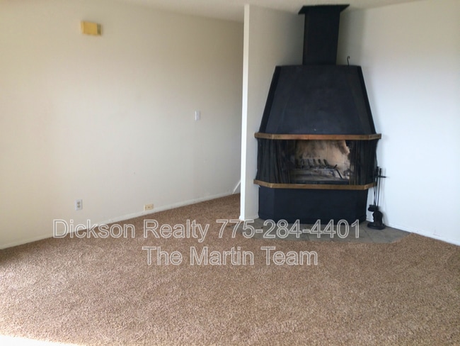 3281 Gypsum Rd