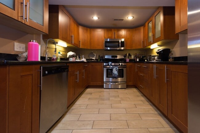 Allston 3bed / 2bath Close to BU - Allston 3bed / 2bath Close to BU