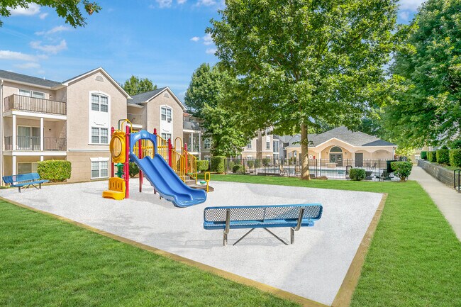 Crown Point Luxury Apartments at Crown Point