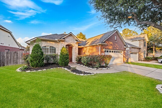 Photo - 5123 Shadow Breeze Ln