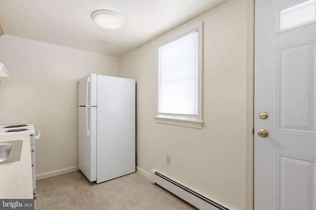 Photo - 2-8 Corliss Ave Unit 4 Corliss