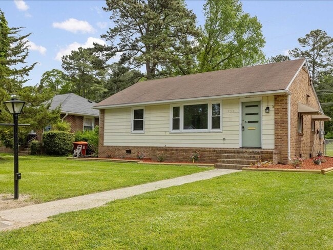 Photo - Luxury Remodeled 4 Bedrooms 2 Full Baths