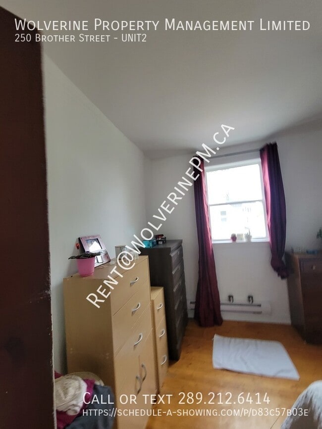 Photo - A Duplex on a beautifully treed lot Unit 2