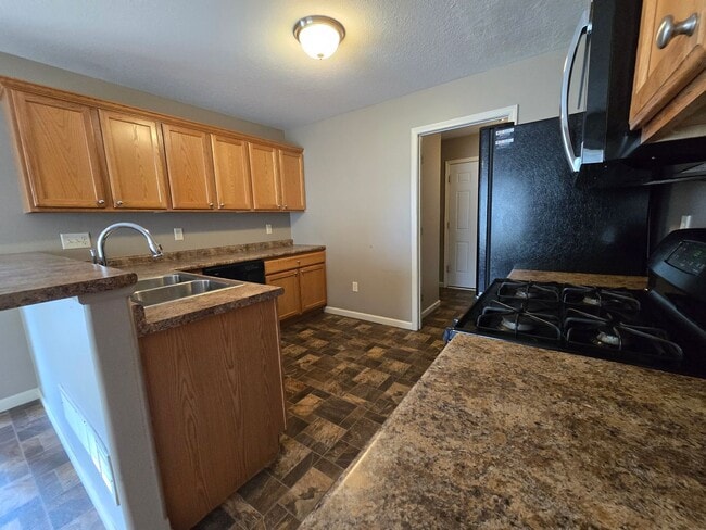 Photo - 3 Bedroom Duplex in Normal!