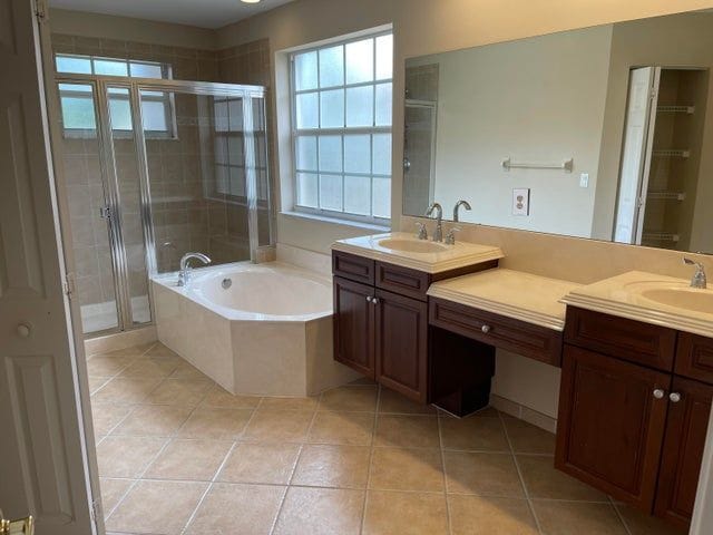 Photo - 9074 Dupont Pl