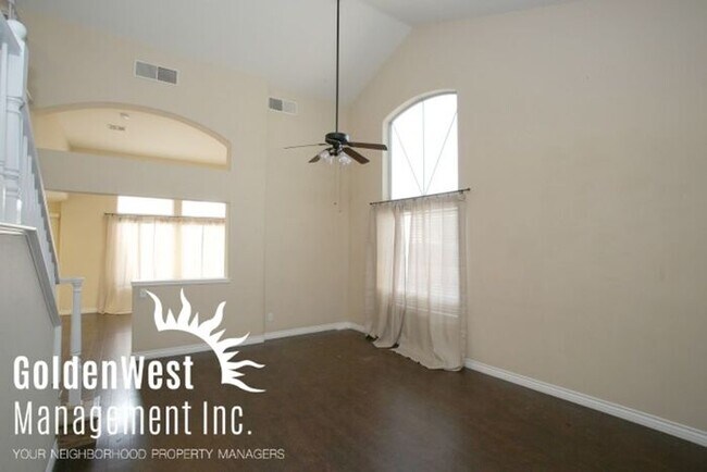 Photo - Elegant Cozy 3Bdm 2.5Ba Home in Las Vegas!