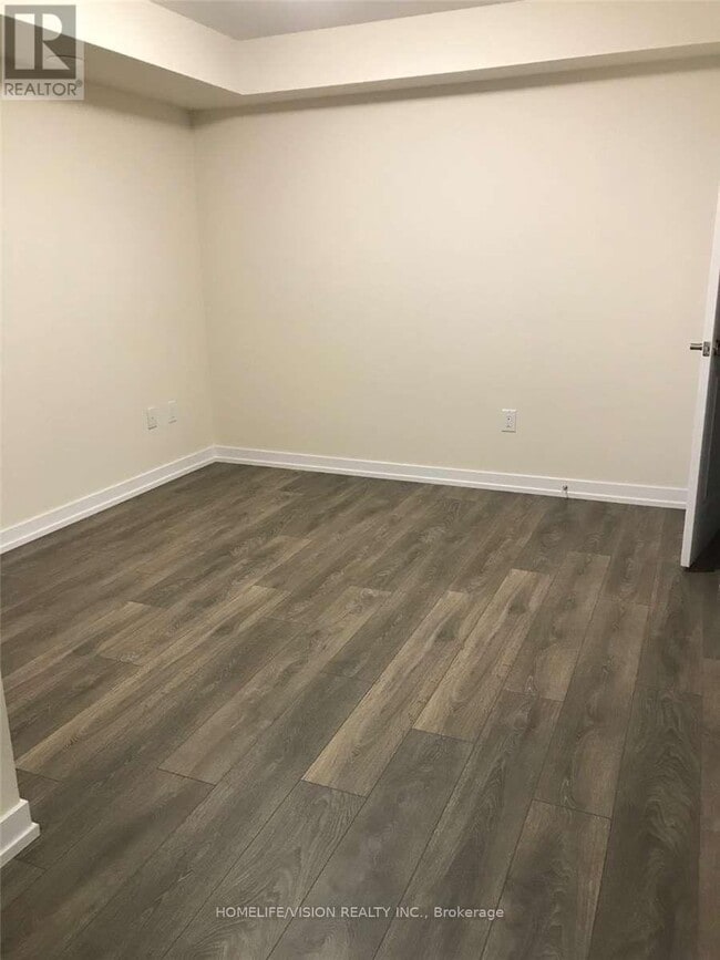 Photo - 2355 Sheppard Ave W