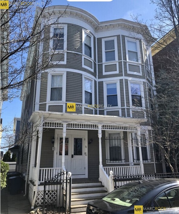 Photo - 10 Carmel St