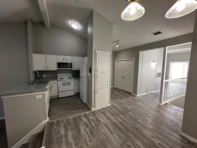 Photo - 9823 Summerwood Cir