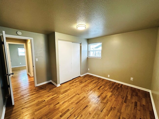 Photo - 3601 N Bristol St