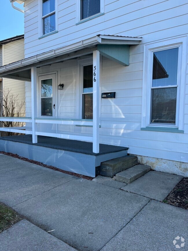 Building Photo - 366 E Bald Eagle St Rental