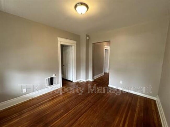 Photo - 94 Scrantom St